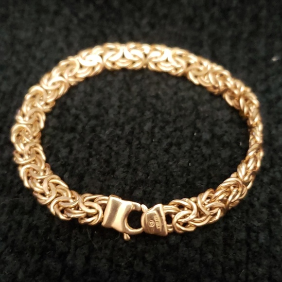 Jewelry - 14kt gold Byzantine Bracelet